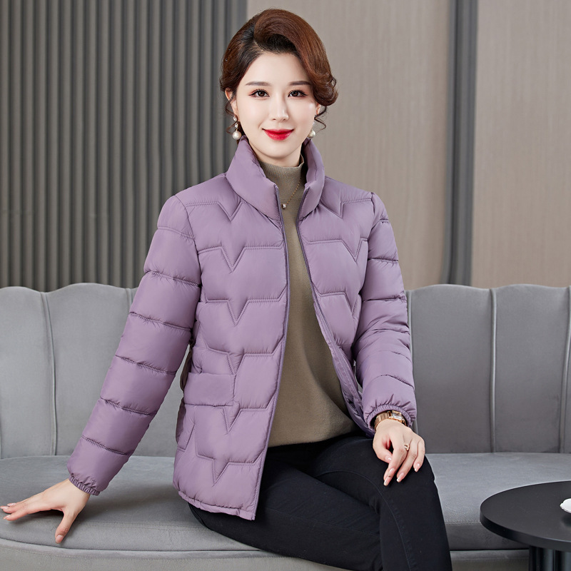 Damas de mediana edad delgadas y delgadas, chaqueta de pluma ligera, chaqueta corta, madres engordadas, chaqueta de algodón más grande image 9