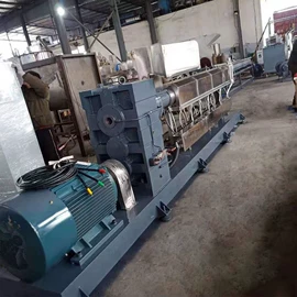 塑料造粒机;塑机辅机;搅拌机