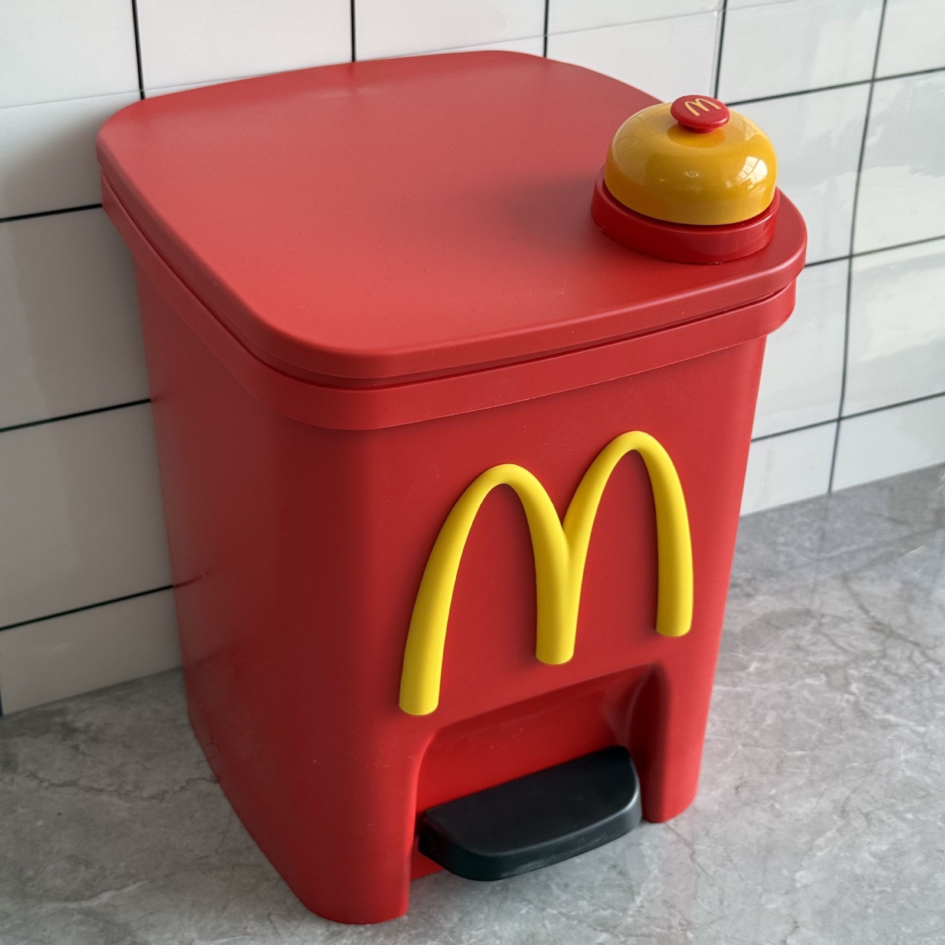 Botella de basura de trigo y trigo pie pie con cubierta encantadora sala de estar familiar dormitorio silencioso baño de gran capacidad cocina