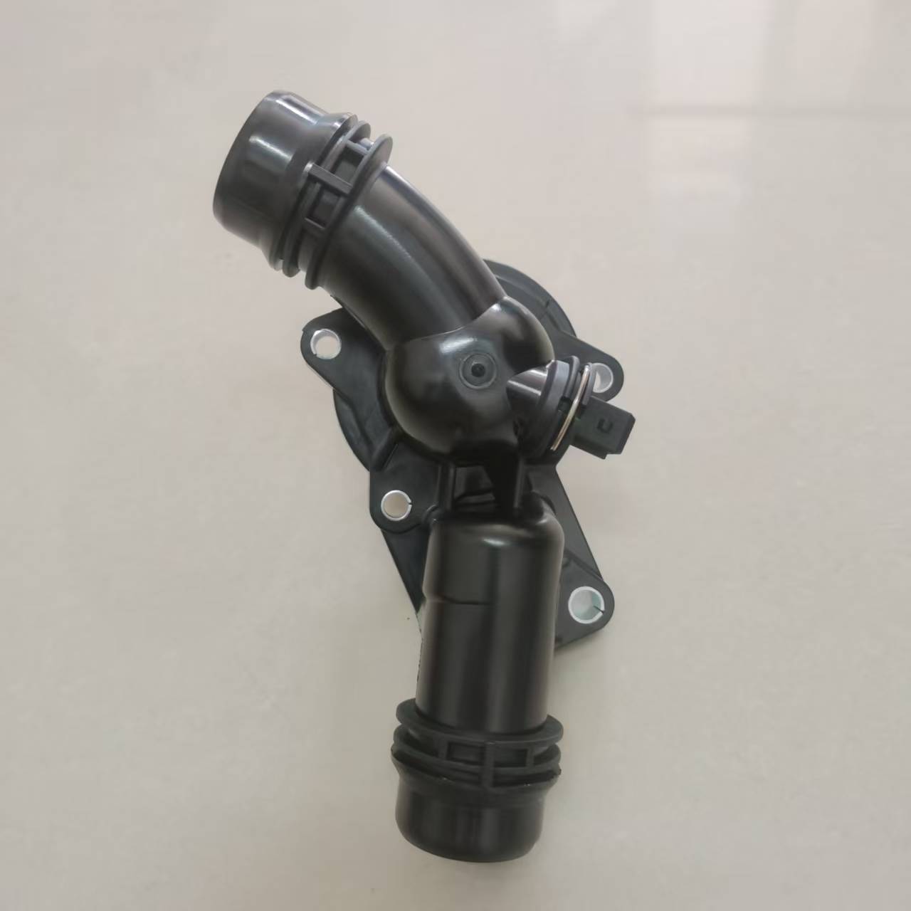 11537509227 11531437040 11531436823 Is Suitable for Bmw Thermostat 3 Series 5 Series Z4