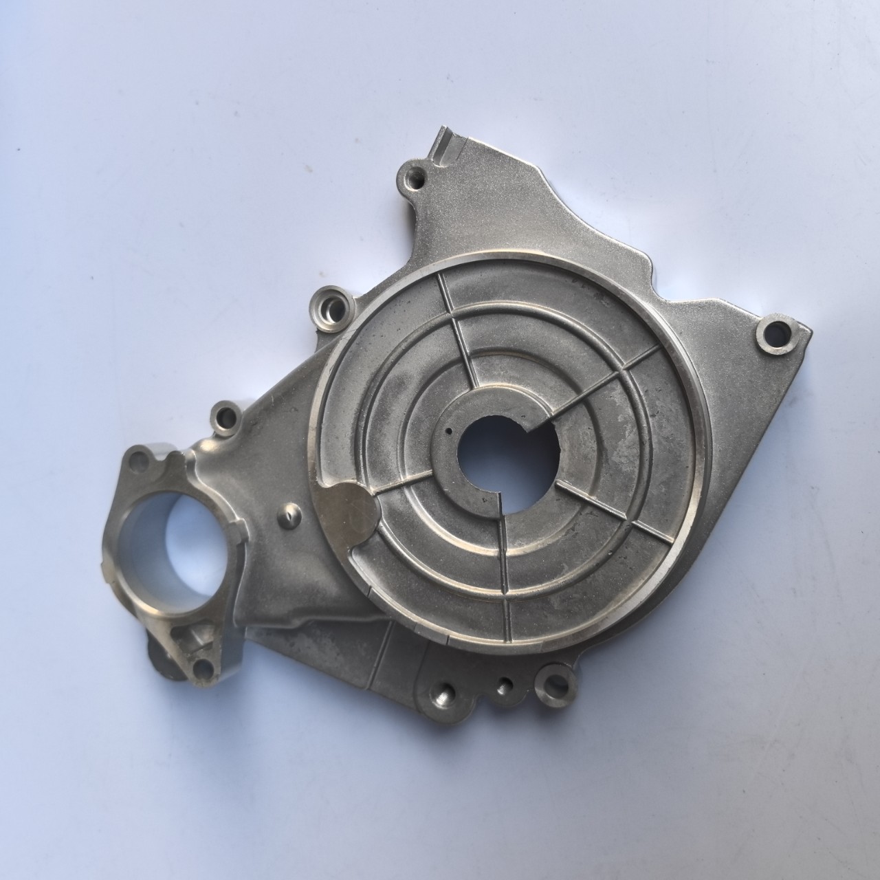 Cross-country motorcycle engine bull 110 under-mounted built-in bracket crankshaft side cover box cover heat shield