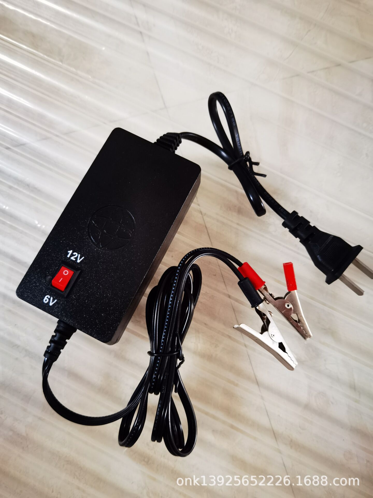 【供应】铅酸电池6V电瓶或12V电瓶双电压充电器蓄电池6V12V两档充