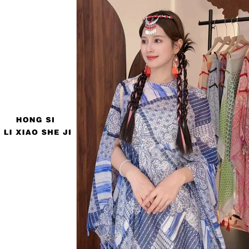 Chal de protección solar de verano para mujer 2025 nuevo estilo hebilla largo estilo étnico fotografía de viaje estilo fino playa bufanda de seda capa