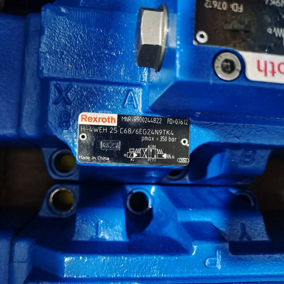 R900244822力士乐电液换向阀H-4WEH25C68/6EG24