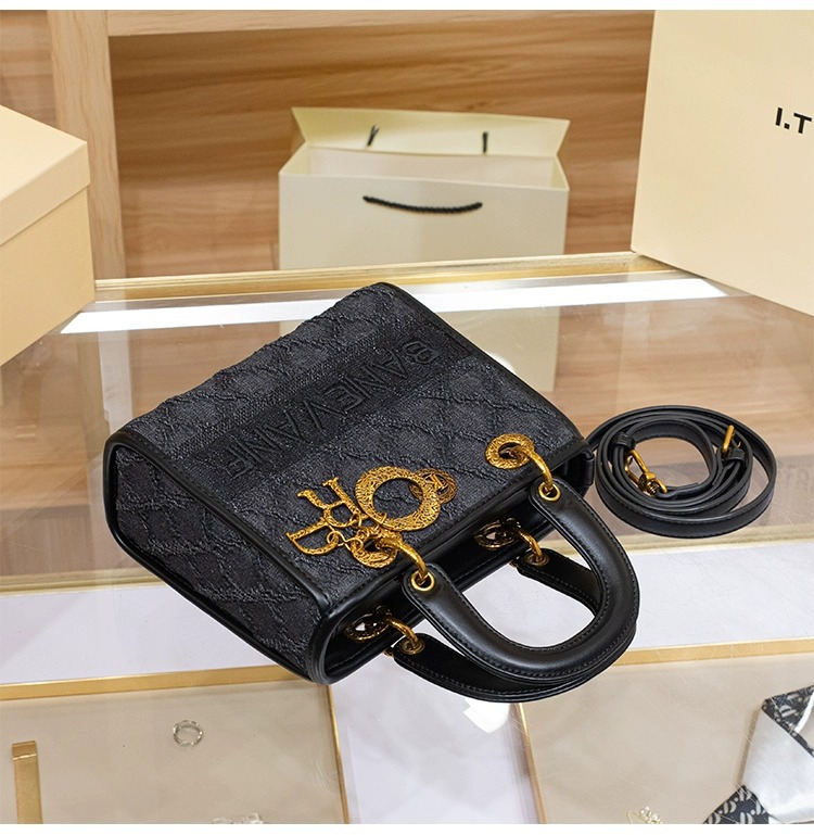 Túi xách nữ da thật phong cách đơn giản kiểu túi công chúa Diana, đeo chéo, đeo vai, thiết kế nhỏ gọn — Màu đen chi tiết 5