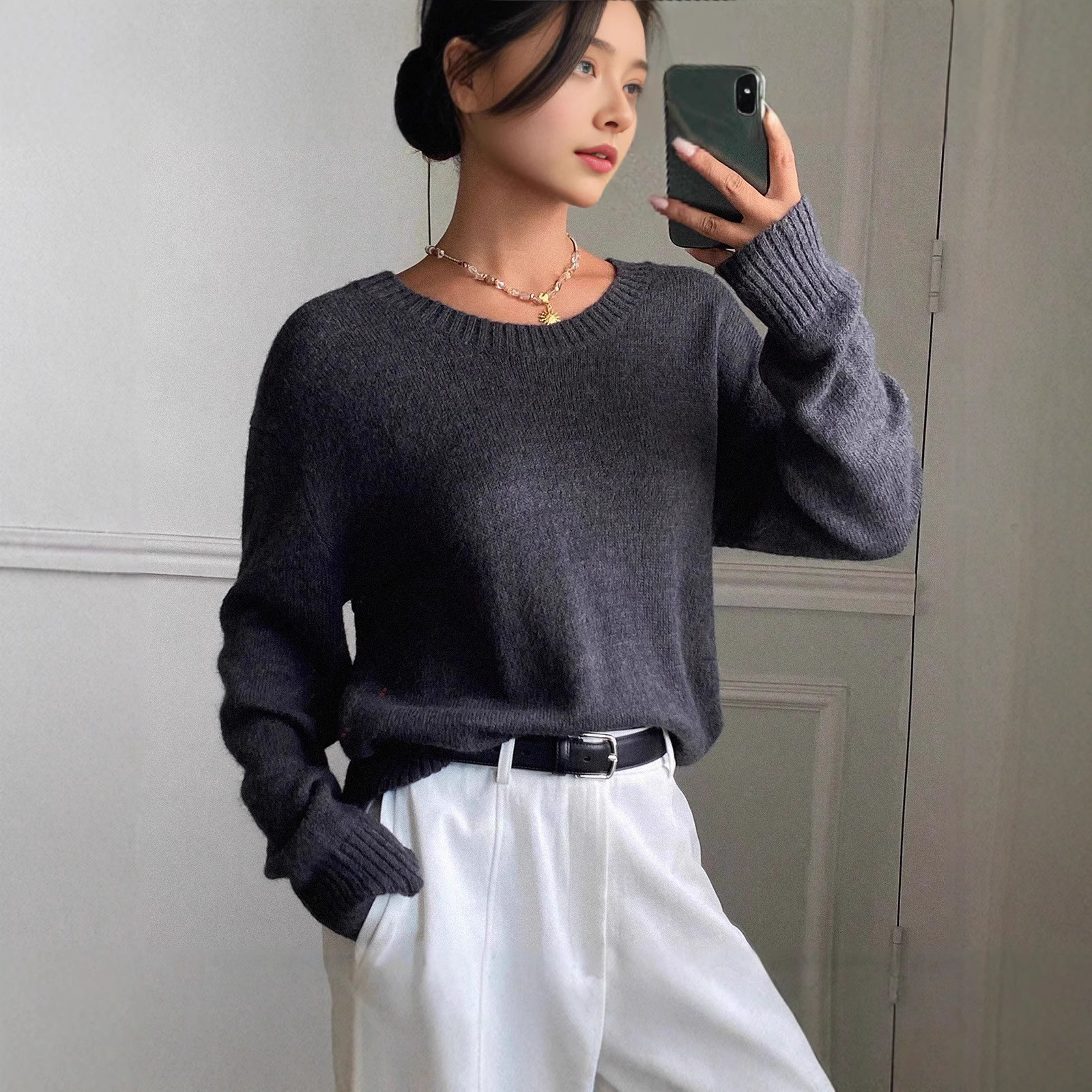 Pull en maille épaisse à col rond, style décontracté, manches longues, gris, idéal pour l'hiver._voghion.com