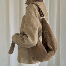 头层真皮外贸爆款女士单肩斜跨包磨砂牛皮男女通用手腕单肩包包