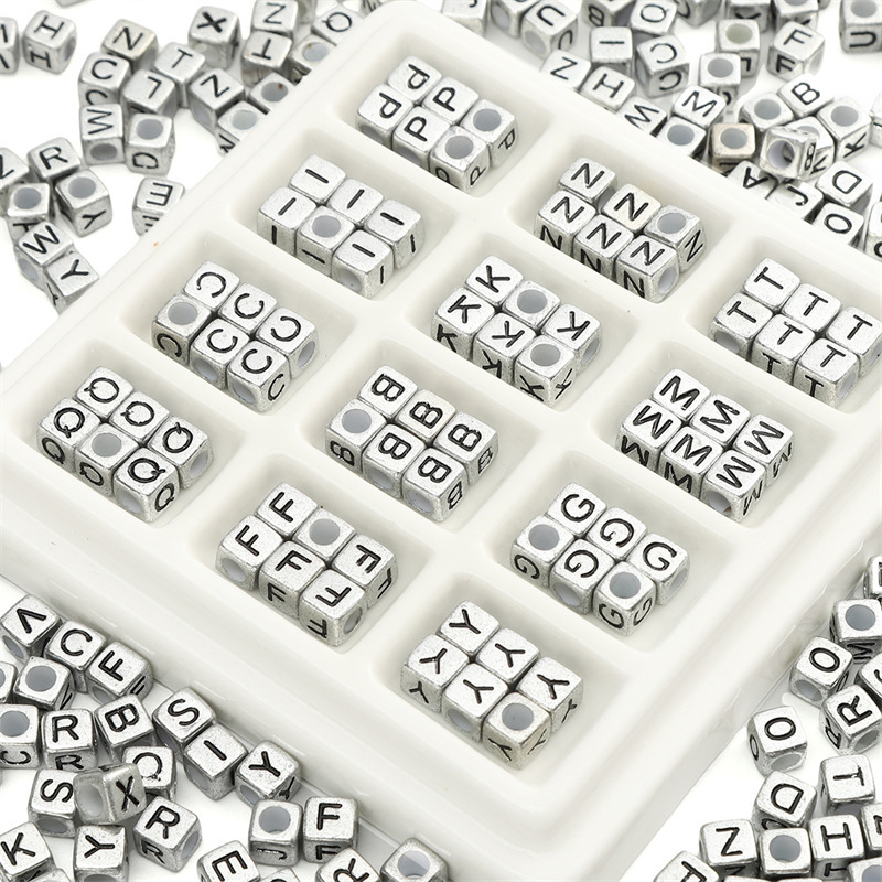 26 English letters beads beads handmade diy homemade bracelet necklace jewelry materials accessories manufacturers wholesale