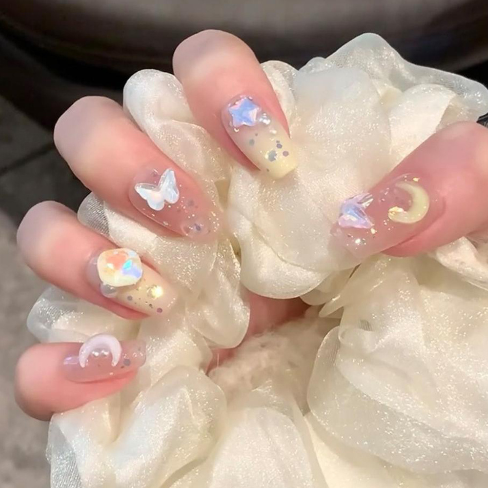 Color desnudo estrella y luna mariposa polvo brillante manicure amor perla puntos de diamante de sueño para usar uñas 24 piezas de parche de uñas falsas