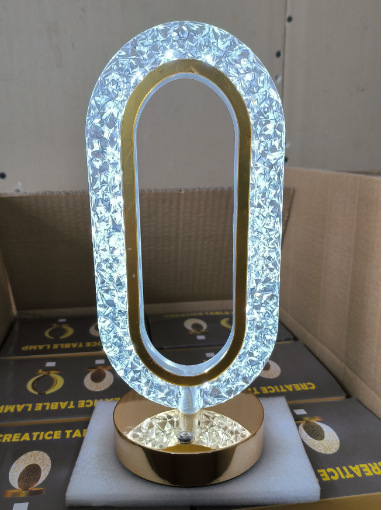 런웨이 모델 3색 무단계 디밍 높이: 26cm 직경: 10cm