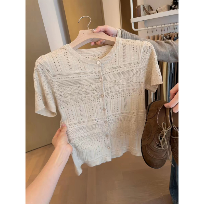 Highly Recommended~ Apricot-Colored Hollow-Out Lightweight Short-Sleeve T-Shirt Top for Women, 2026 New Korean Style Gentle Knitwear Highly Recommended~ Apricot-Colored Hollow-Out Lightweight Short-Sleeve T-Shirt Top for Women, 2026 New Korean Style Gentle Knitwear