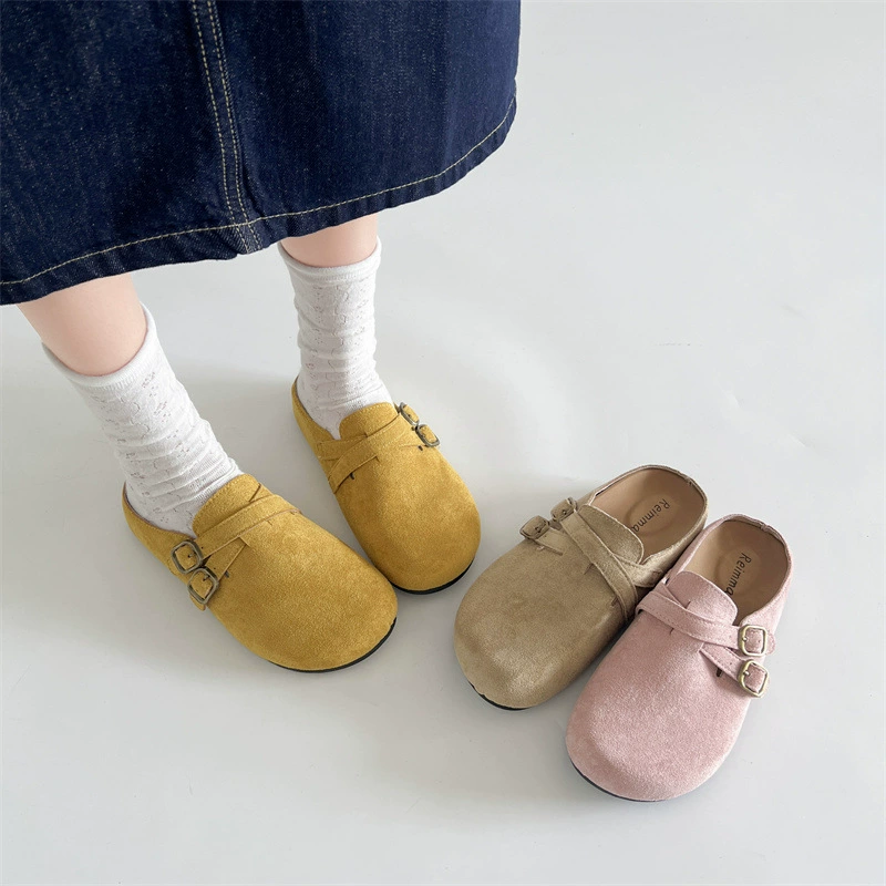 Желтые ретро-шлепанцы с плоской подошвой и внутренним утолщением для женщин, летняя обувь 2025 года, новый стиль с юбкой, полуслипоны Birkenstock.