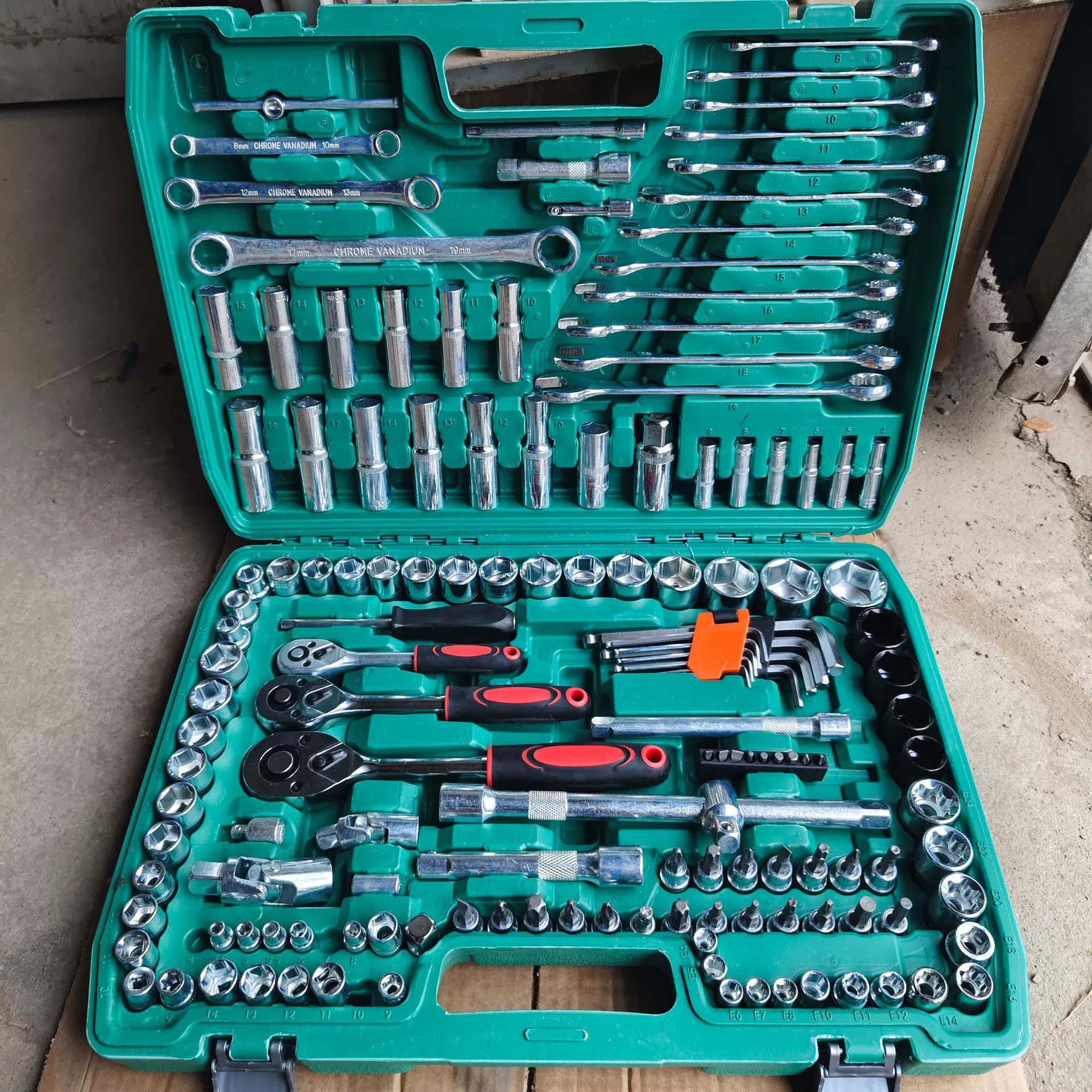 151 комплект гаечного ключа Универсальный рукав храпового колеса ручной ремонт автомобиля Комбинированный инструмент для ремонта машины