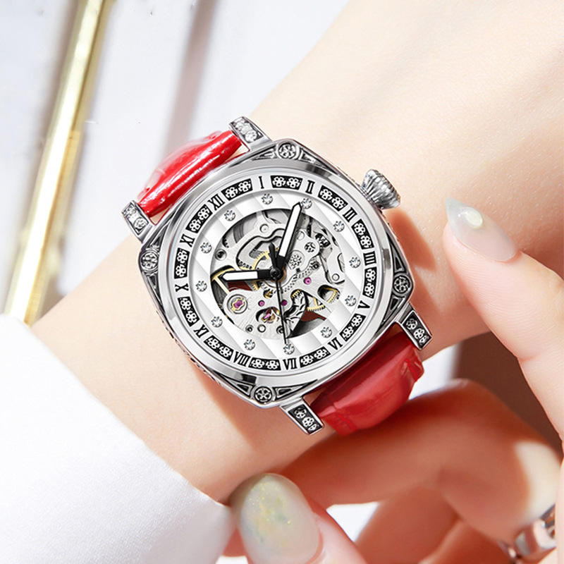 Leichte Luxusnische mit leuchtenden Diamanten, hohle mechanische Damenuhr mit Lederarmband, modische Damenuhr_voghion.com