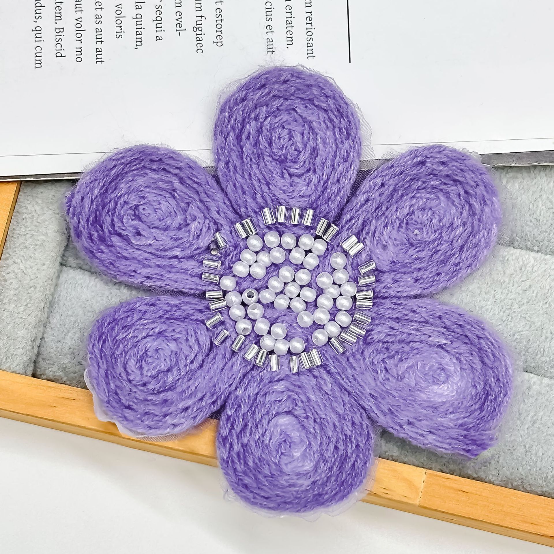 Ventas calientes de gancho tridimensional seis pétalos accesorios de flores de punto sombrero bolsas suéter de viento ropa accesorios de decoración flores