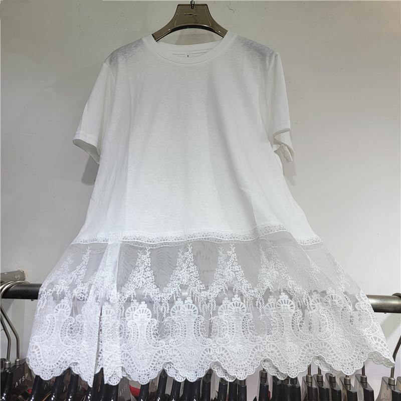 Diseño de encaje de costura camiseta de mangas cortas mujeres 2026 primavera y verano moda suelta delgada cuello redondo blusa casual universal