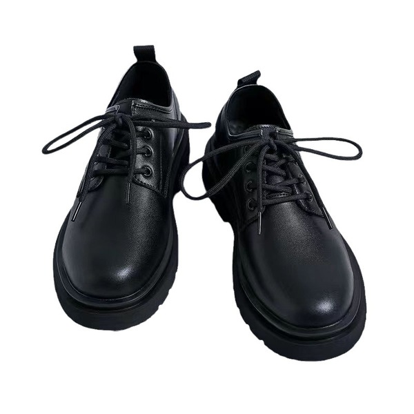 Casual shoes English style