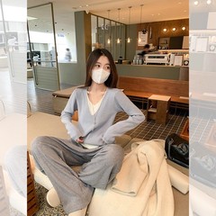 时尚蓝色V领针织衫女秋季新款高级感内搭打底衫显瘦假两件长袖上