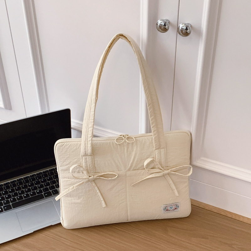 2026 New Style Bow-Tie Tote Bag, High-End Large-Capacity Shoulder Bag for Women, Simple Solid Color Commuter Export Bag