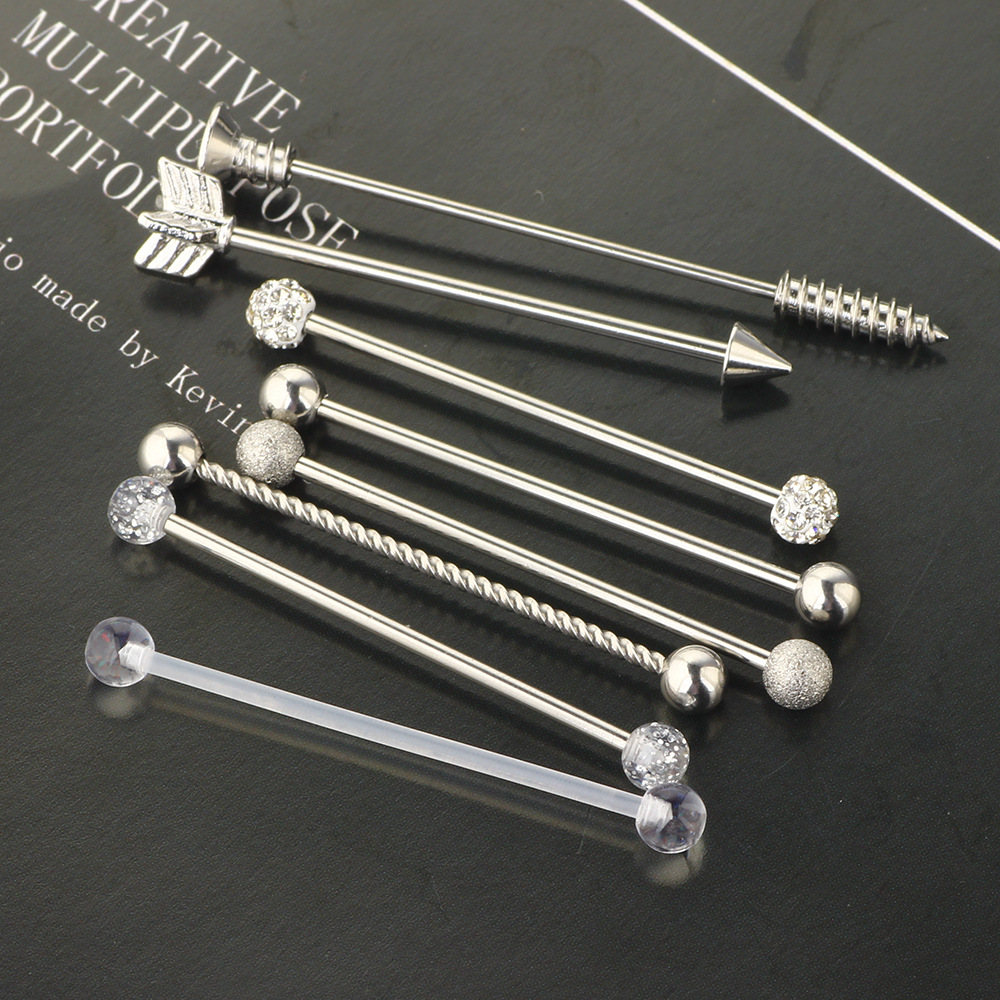 16G labret stud size and finish detail