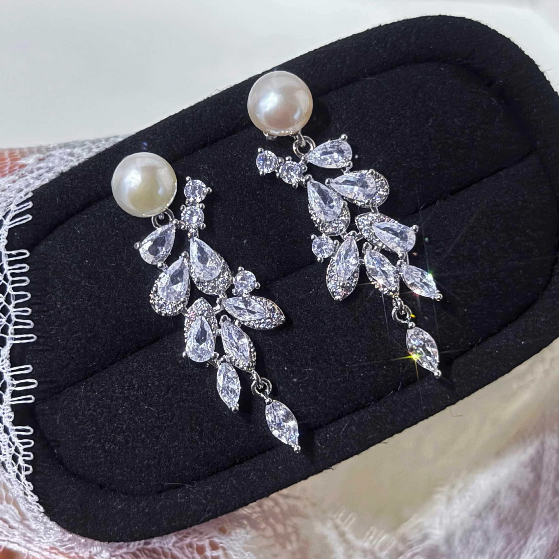 �����鶯ˮ������������Ȼ��ˮ���鳤����ë�����ٴ�߼��ж���