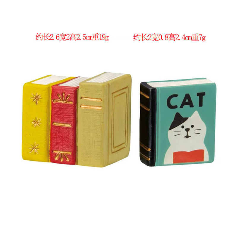 日本式の猫の置物ザカ書店の学生の贈り物のファッションの装飾の部品のカエルの樹脂の工芸品の置物|undefined