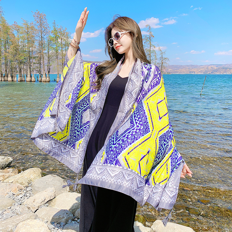 Soft comfortable breathable fashionable trend scarf
