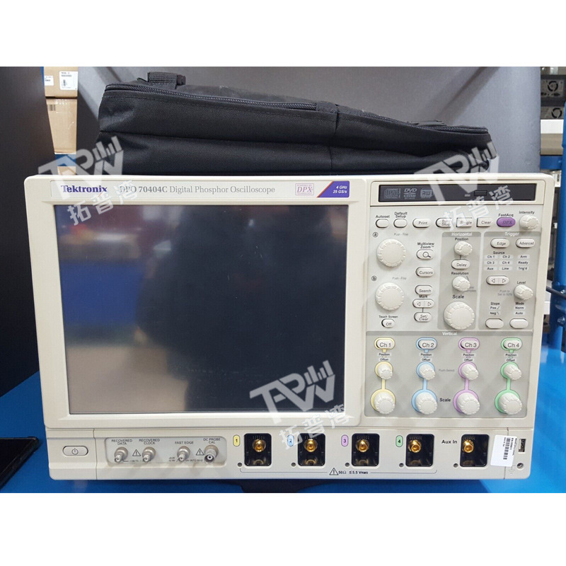 TEKTRONIX 泰克 4GHz 四通道 DPO70404C 混合信号示波器