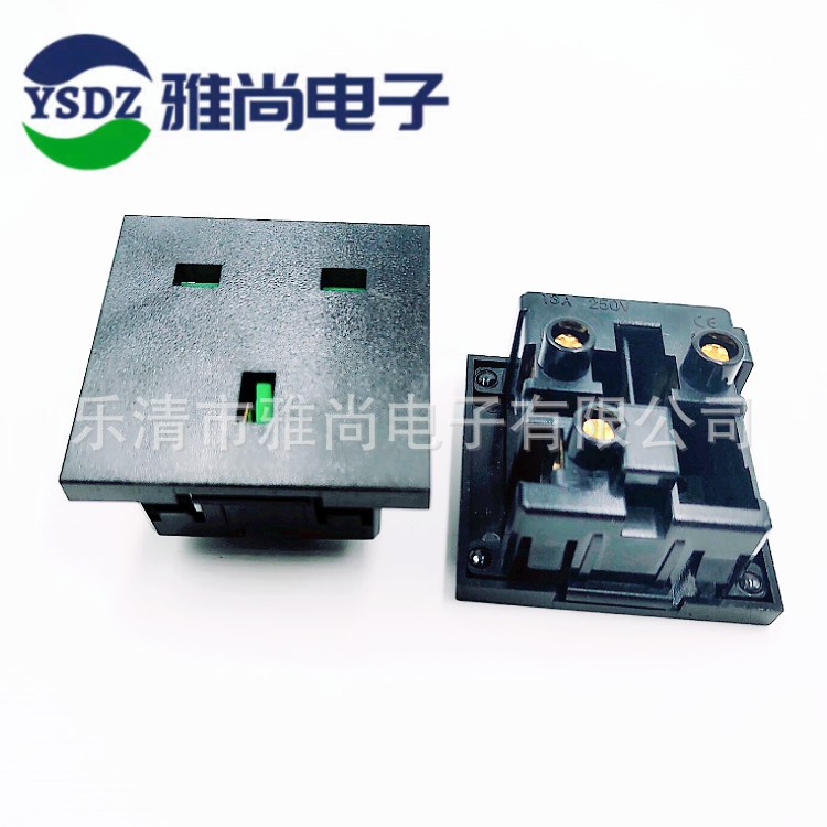 英国嵌入式插座50*50mm 英规工业电源插座 英标卡式插座 接线卡座