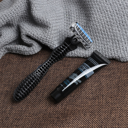 Supply of disposable razors, shaving cream, hotel rooms, B&Bs, airlines, portable sets, wholesale