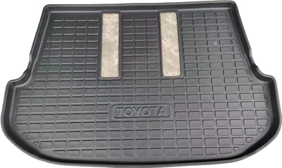 Trunk Mat Toyota Innova/Fortuner - 16-22-toyota-inovanrunner-with-car-logo-14091