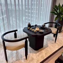 新中国式の実木ベランダのテーブルと椅子の組み合わせは簡単です。