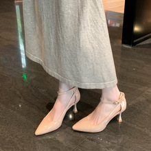 020412-20-21尖头细跟高跟鞋2026新款一字扣法式单鞋加宽大码女鞋