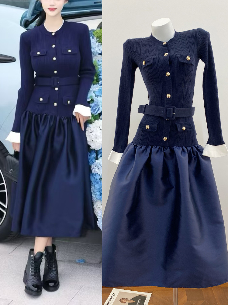 Demi-season blue knitted dress