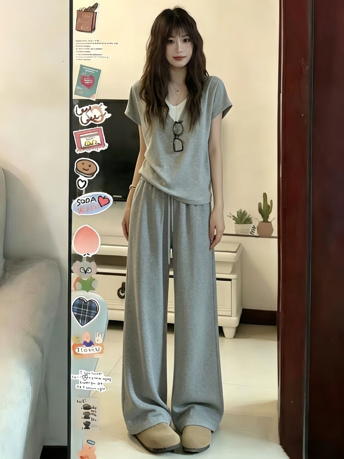 Extra large sports suit