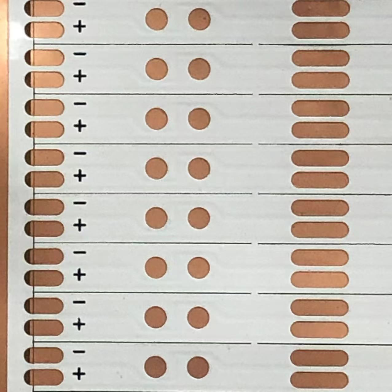 FPC软灯条板1206 3V 30D/条 500*3.5MM*33PCS