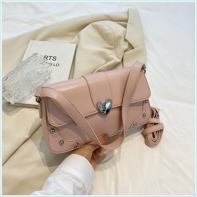 Women's Small Pu Leather Solid Color Vintage Style Classic Style Square Magnetic Buckle Shoulder Bag display picture 4