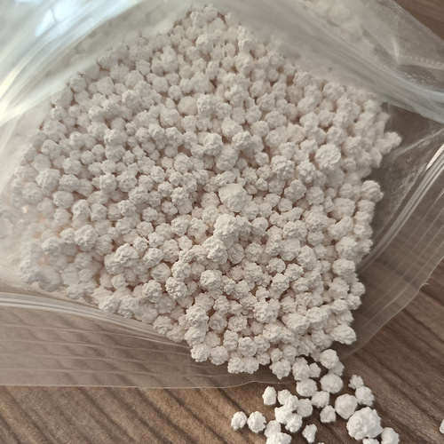 Direct factory shipping anhydrous calcium chloride tablets, light ball industrial grade calcium chloride powder supply
