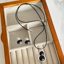 ��ɫ���J�����朶��h�p�ݕr�д��͹�����ʽ��̴ľ�ﶬ�Lë���