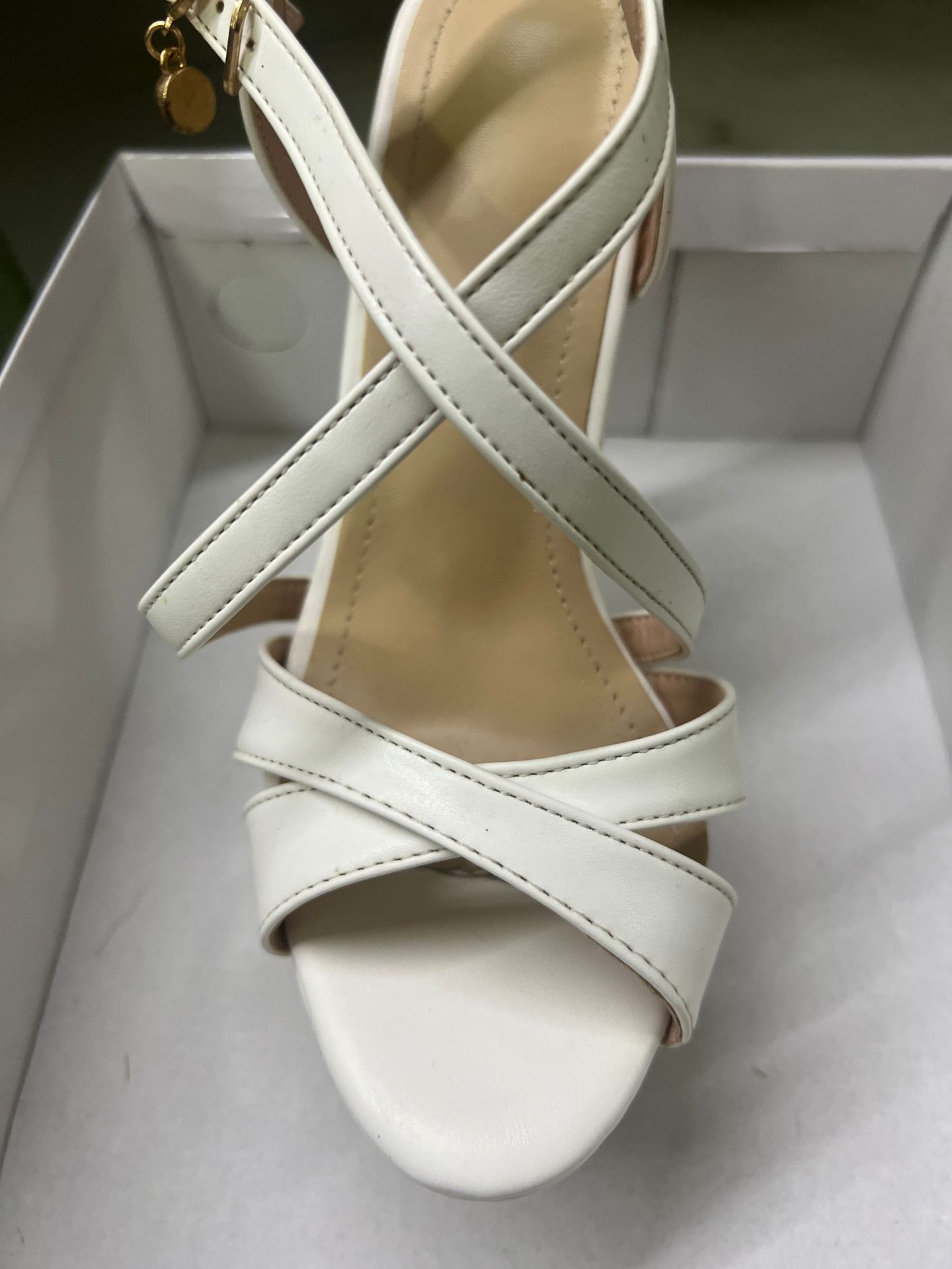 Tacones transfronterizos Amazon pole dance tacón de aguja europea y americana Correa plataforma Sandalias de tacón alto temperamento