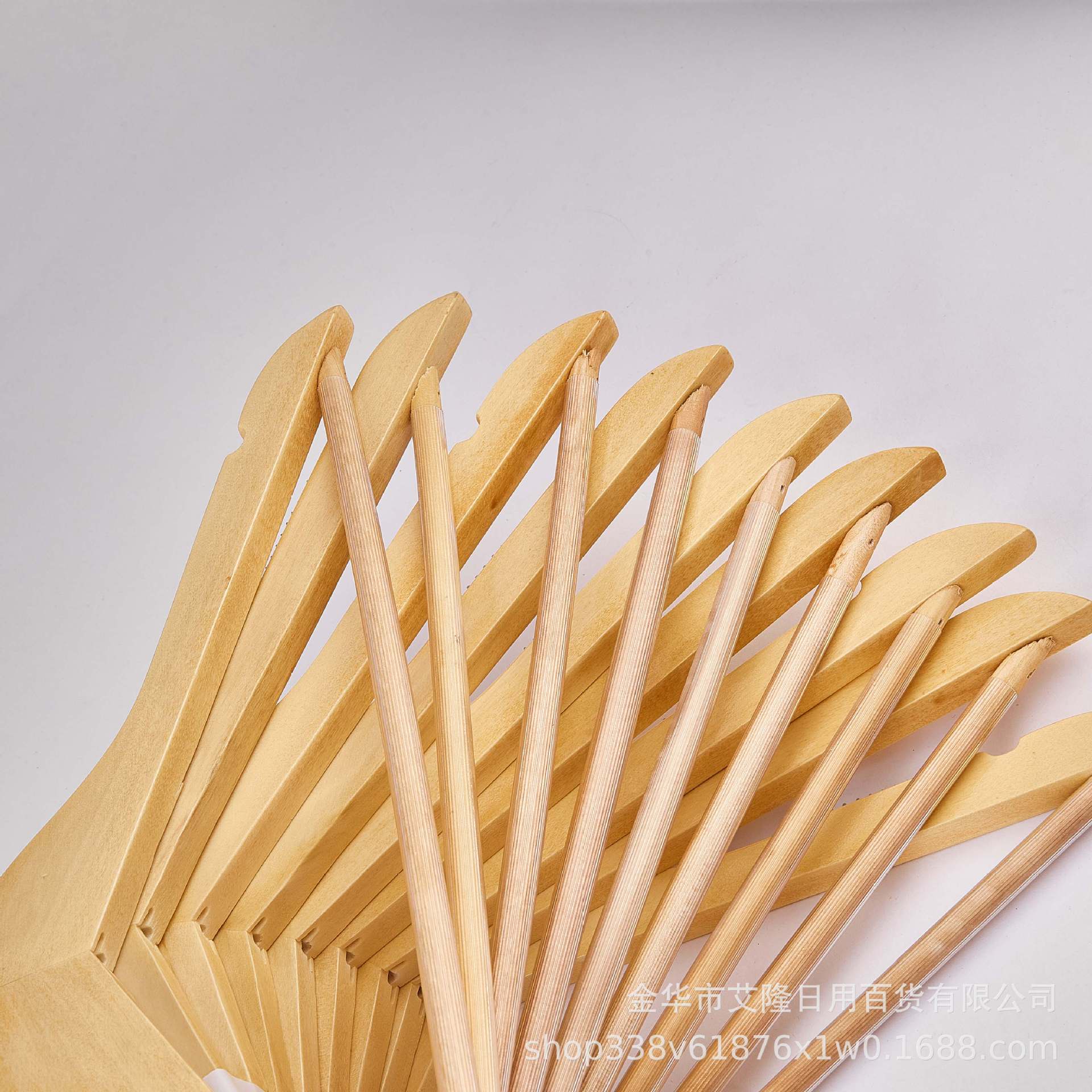 Percha de madera de loto de primera clase para el hogar percha de ropa de madera sin costura tienda de ropa Hotel ropa especial soporte al por mayor