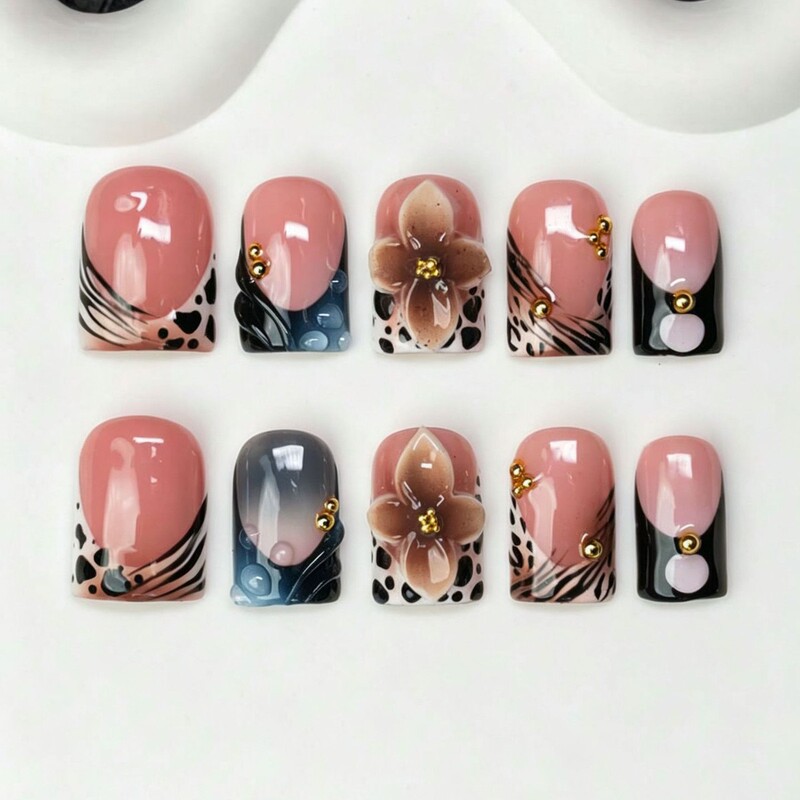Cross-border 10-piece sweet and cool leopard print French short-style press-on nails with 3D carved flower nail art patches Cross-border 10-piece sweet and cool leopard print French short-style press-on nails with 3D carved flower nail art patches
