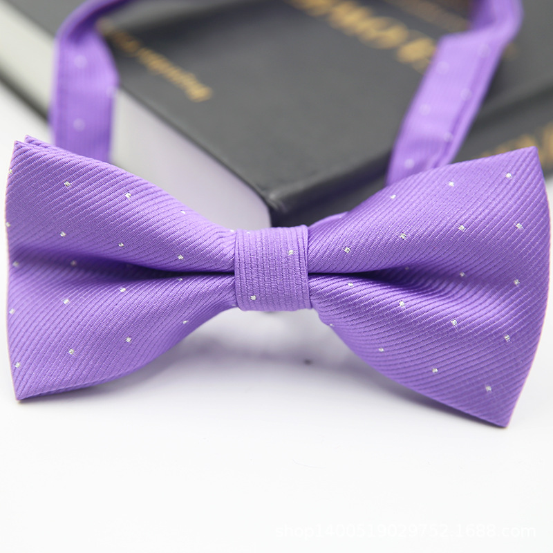 바이올렛 흰색 점