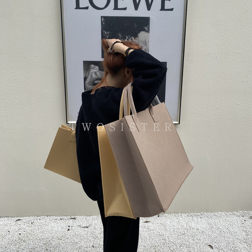 Versatile Handheld Tote Bag Shopping Bag, Thick Felt Handbag, Large Capacity Felt Bag, Can Be Printed With LOGO