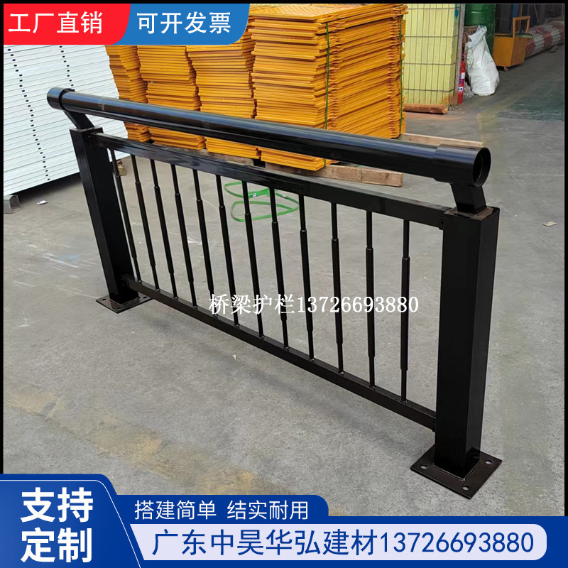 桥梁护栏高架桥立柱桥梁防撞护栏不锈钢复合管护栏灯光公园桥护栏