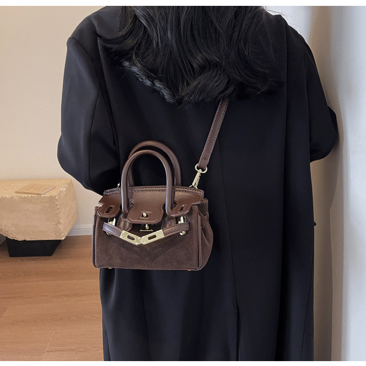 Új, népszerű retró keresztpántos táska, divatos és sokoldalú, kiváló minőségű, egy vállra akasztható táska, kicsi és népszerű kézi platina táska nőknek_voghion.com