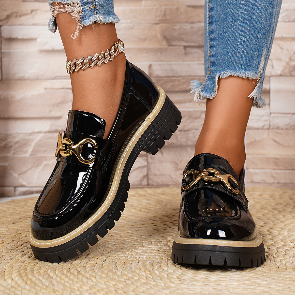 Retro Metal Chain Platform Low Top Shoes For Women British Style Leather Plus Size_voghion.com