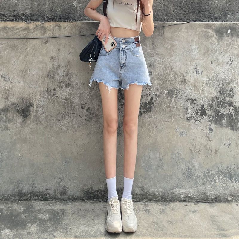 Light-colored, branded, high-waisted denim shorts for women, new summer style, loose-fitting, slimming, A-line, trendy wide-leg hot pants