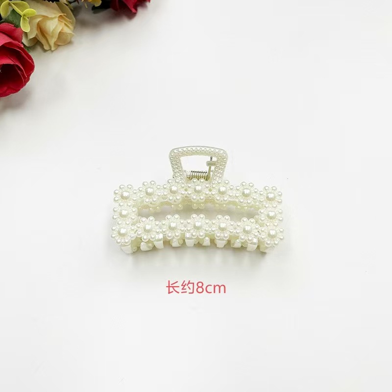 Wholesale Large Shark Clip Hair Accessories Pearl Hair Clips High-End Ponytail Clips Hair Clips Peach Heart Small Claw Clips Hat Accessories