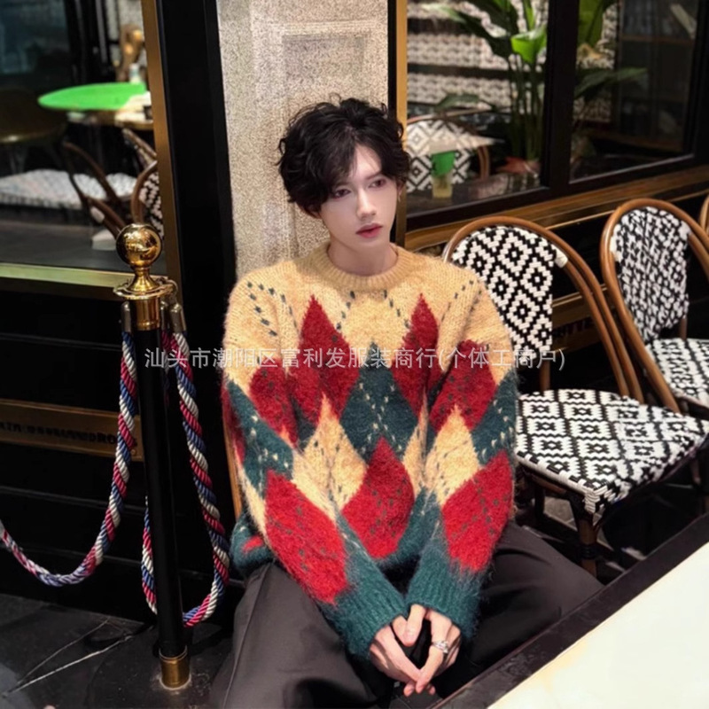 Christmas Sweater Men's and Women's Niche Lazy High-end Crewneck Sweater Top Autumn and Winter New Maillard Lingge
